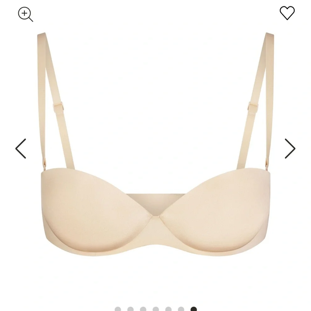 SKIMS ULTIMATE STRAPLESS PUSH-UP BRA - Picture 5 of 14
